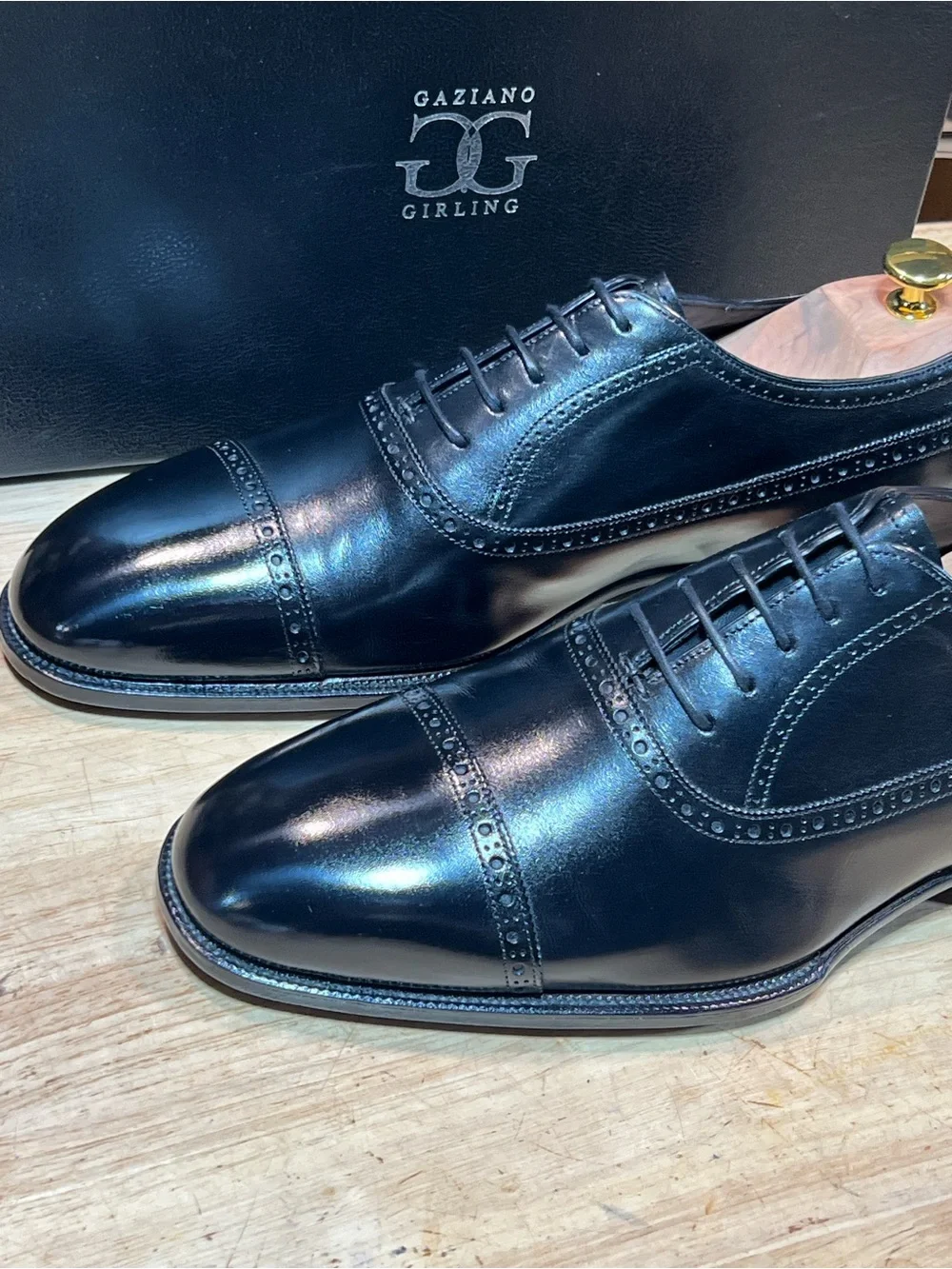 Gaziano & Girling “Warwick” Men’s Balmoral Cap Toe Oxfords US Sz 10E Inc’s Box